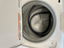 Load image into Gallery viewer, Hotpoint Washer and Gas Dryer Set - 7083 - 7084
