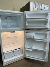 Load image into Gallery viewer, Frigidaire Refrigerator - 5500
