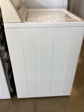 Load image into Gallery viewer, Kenmore Washer - 4969
