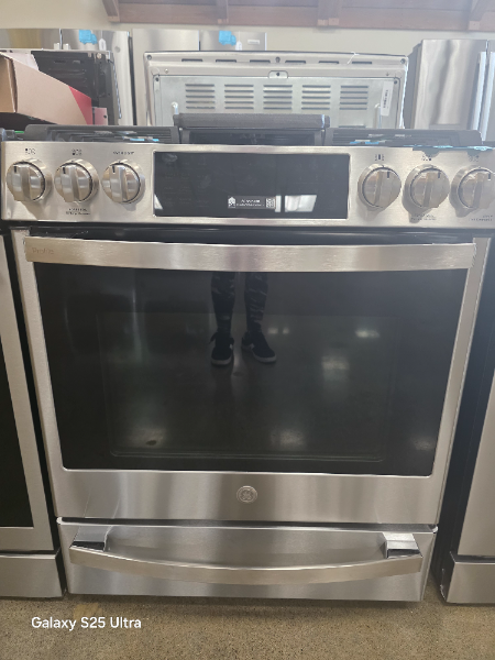 GE Profile Stainless Gas Stove - 6792