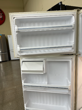 Load image into Gallery viewer, GE Refrigerator - 6175
