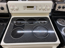 Load image into Gallery viewer, GE Electric Stove - 5280
