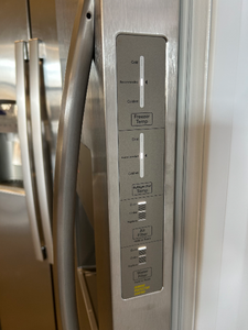 Frigidaire 25.6 cu ft Stainless Side by Side Refrigerator - 7213