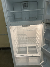 Load image into Gallery viewer, GE Refrigerator - 7458
