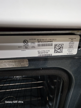 Load image into Gallery viewer, Whirlpool 5.3 cu ft White Electric Stove - 7634
