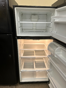 Kenmore Refrigerator - 7384