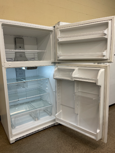 Whirlpool Refrigerator - 5270