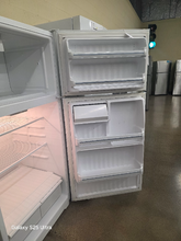 Load image into Gallery viewer, GE Refrigerator - 7802
