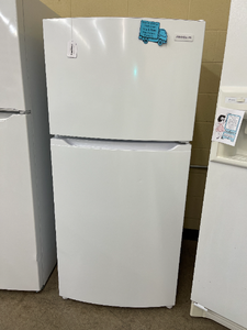 Frigidaire 13.9 cu ft Refrigerator - 3987