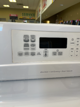 Load image into Gallery viewer, Kenmore White Gas Stove - 5408
