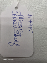 Load image into Gallery viewer, Amana Refrigerator -7915
