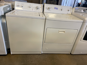 Kenmore Washer and Gas Dryer Set - 4541 - 4540