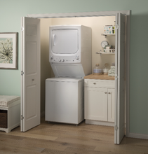 Load image into Gallery viewer, Brand New GE 27 in LC Washer and Electric Dryer Set -GUD27ESSMWW
