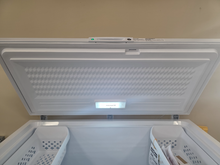 Load image into Gallery viewer, Frigidaire 14.8 cu ft Chest Freezer - 7203
