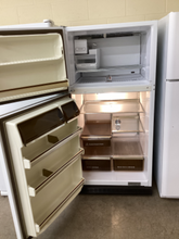 Load image into Gallery viewer, GE Refrigerator - 5861
