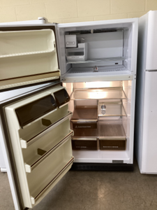 GE Refrigerator - 5861