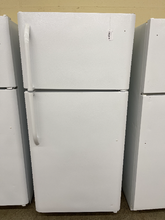 Load image into Gallery viewer, Frigidaire Refrigerator - 5862
