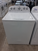 Load image into Gallery viewer, (T08573) Whirlpool Washer and Gas Dryer Set - 8573-8511
