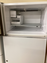 Load image into Gallery viewer, GE Refrigerator - 5861
