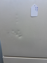 Load image into Gallery viewer, (T08746) GE Refrigerator - 8746
