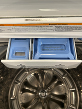 Load image into Gallery viewer, LG Washer and Electric Dryer Set - 6631 - 6609
