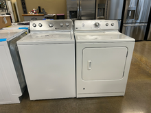 Load image into Gallery viewer, Maytag Washer &amp; Gas Dryer Set - 7274 - 7215
