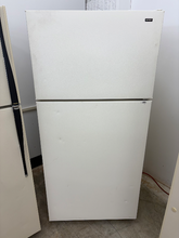 Load image into Gallery viewer, (T08662) Hotpoint Refrigerator - 8662
