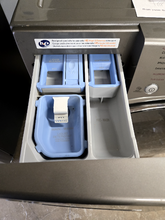 Load image into Gallery viewer, (T08632) LG Washer -8632
