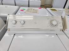 Load image into Gallery viewer, (T08818) Whirlpool Washer and Gas Dryer Set - 8818
