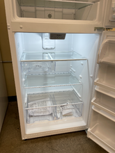 Load image into Gallery viewer, Whirlpool - 18.2 Cu. Ft. White Refrigerator - 6086

