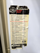 Load image into Gallery viewer, GE Refrigerator - 8044
