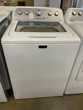 Load image into Gallery viewer, Maytag Washer and Gas Dryer Set - 6137 - 6120
