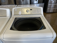 Load image into Gallery viewer, Kenmore Washer and Electric Dryer Set - 5163 - 5101
