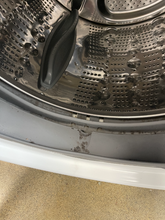Load image into Gallery viewer, LG Washer - 6457
