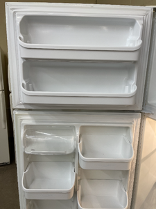 Kenmore Refrigerator - 5529