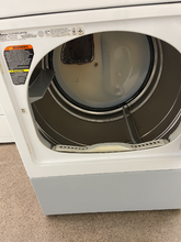 Load image into Gallery viewer, Amana Gas Dryer - 3943
