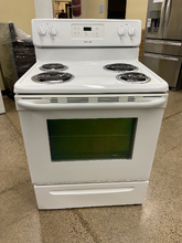 Load image into Gallery viewer, Frigidaire Coil Electric Stove - 5255
