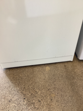 Load image into Gallery viewer, Kenmore Washer - 4969

