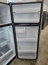 Load image into Gallery viewer, (T08983) GE 17.5 cu ft Stainless Refrigerator- 8983
