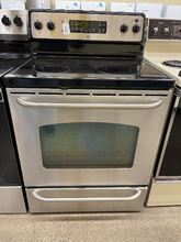 Load image into Gallery viewer, GE Electric Stove - 6006
