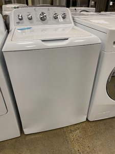 GE - 4.6 cu. ft. Washer - 5968