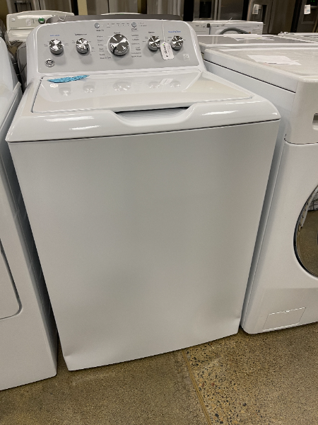 GE - 4.6 cu. ft. Washer - 5968