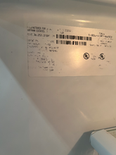 Load image into Gallery viewer, Kenmore Refrigerator - 7516
