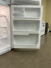 Load image into Gallery viewer, Frigidaire Refrigerator - 5878
