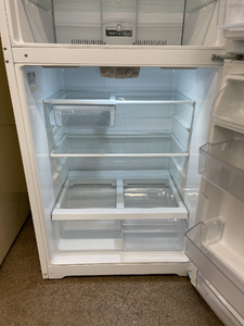 GE Refrigerator - 5617