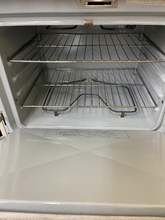 Load image into Gallery viewer, Hotpoint Bisque Coil Electric Stove - 3922
