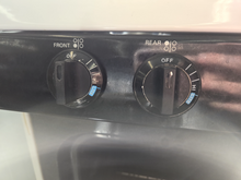 Load image into Gallery viewer, Hotpoint Gas Stove -8055

