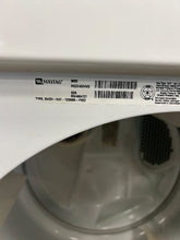Load image into Gallery viewer, Maytag Washer &amp; Gas Dryer Set - 7274 - 7215
