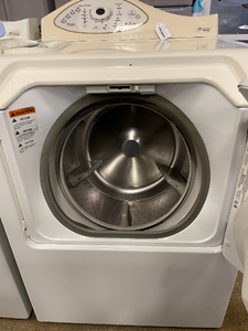 Maytag Front Load Washer and Gas Dryer Set - 4271 - 4150