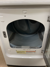 Load image into Gallery viewer, Samsung Electric Dryer - 4306
